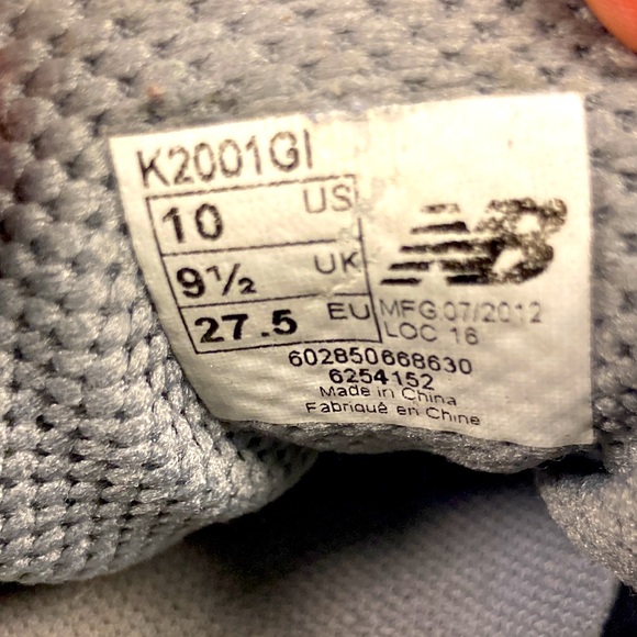 New balance boys gray lace up sneakers elite edition size 10 - Picture 3 of 3